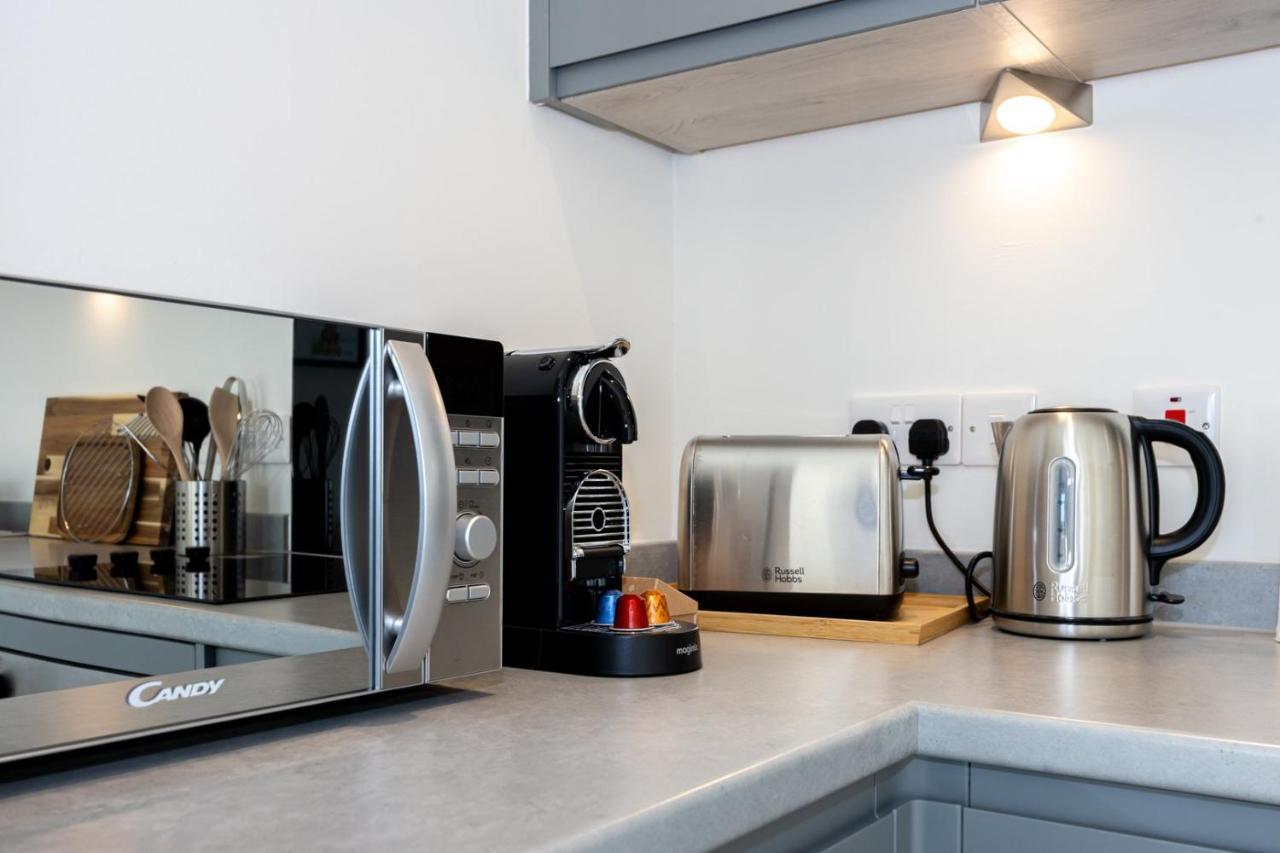 Guestready - A Modern Getaway In Vauxhall ลิเวอร์พูล ภายนอก รูปภาพ
