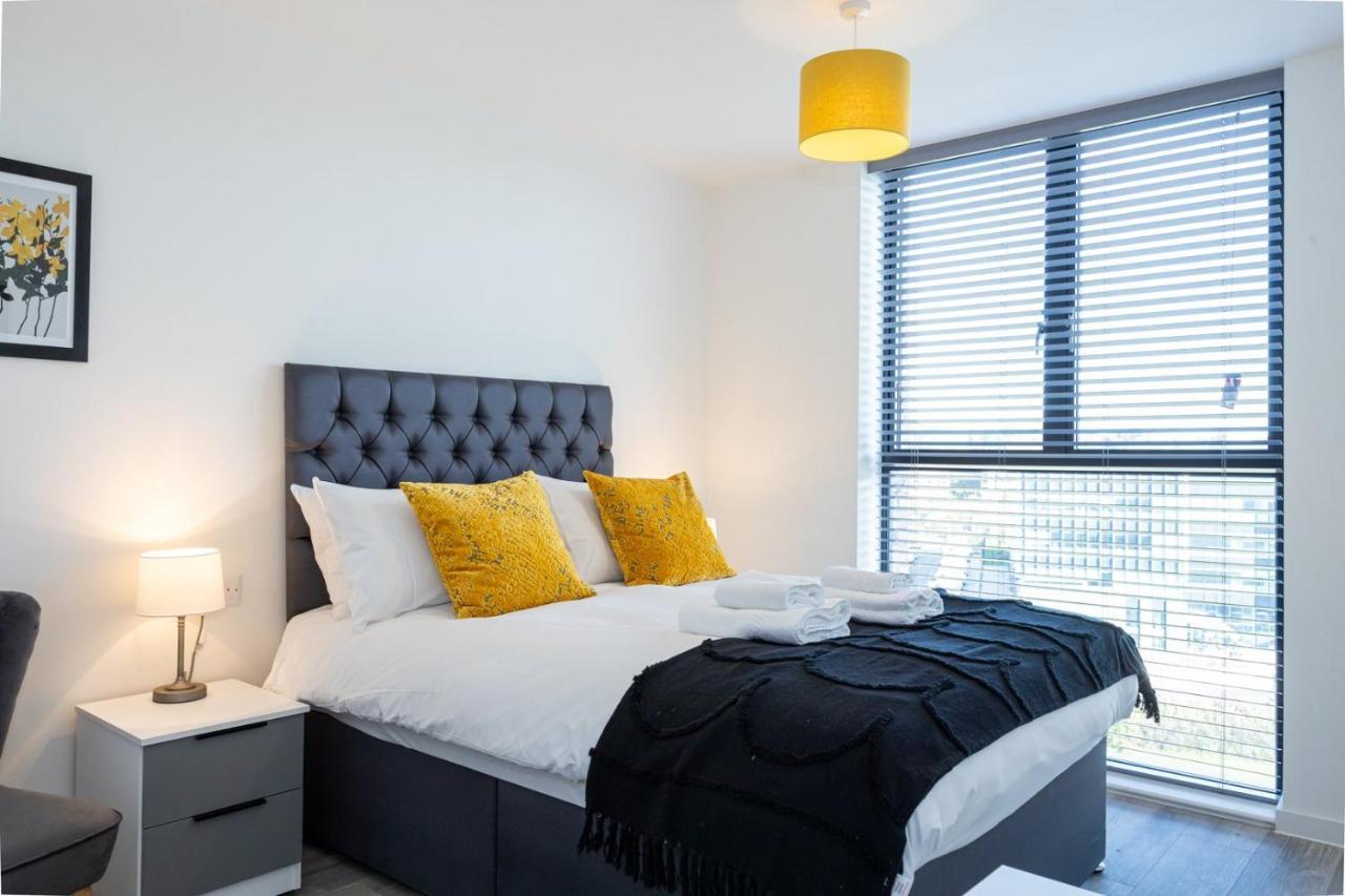 Guestready - A Modern Getaway In Vauxhall ลิเวอร์พูล ภายนอก รูปภาพ